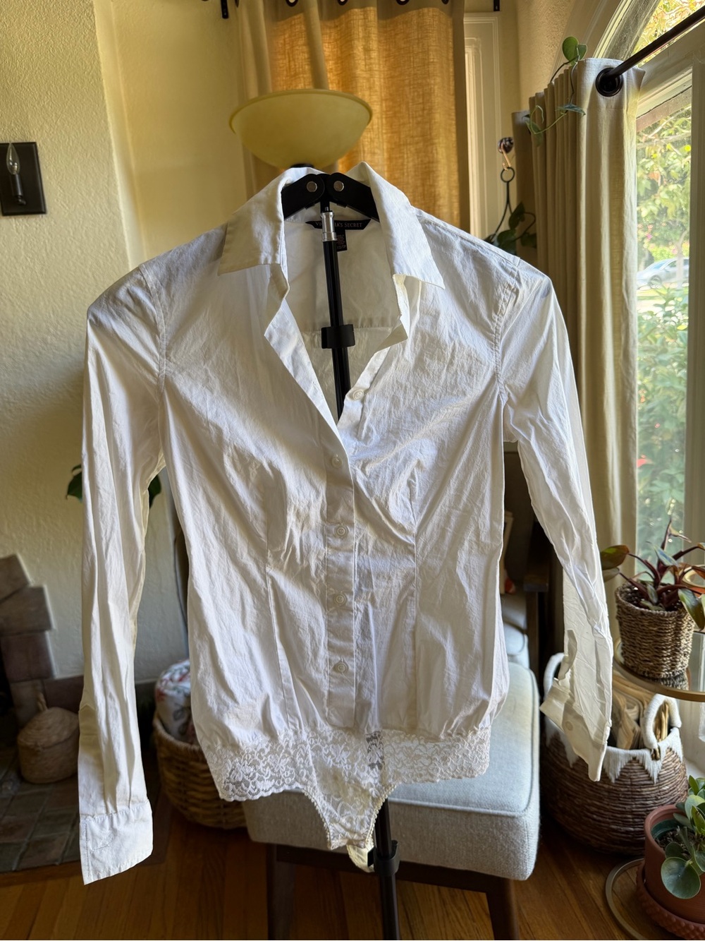 White Lace Hem Button-Down Blouse body suit